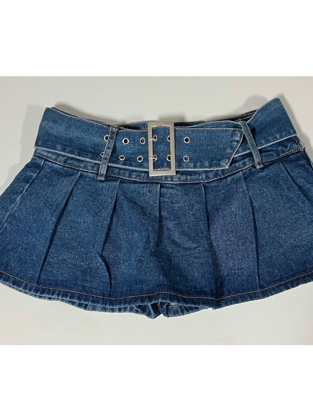 Blue Belted Pleated Jean Denim Mini Skort Skirt Bottoms Size S 💙✨ #denim #y2k